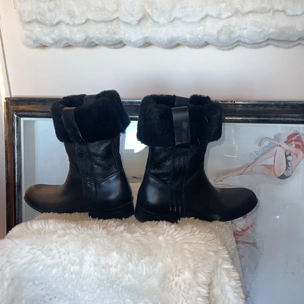 Kenneth Cole New York black genuine leather and shearling above the ankles